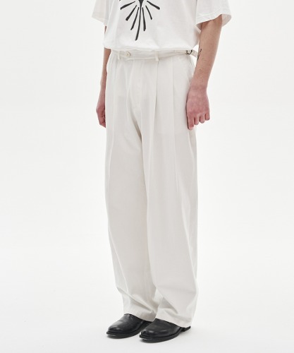 [노운] wide chino pants (white)
